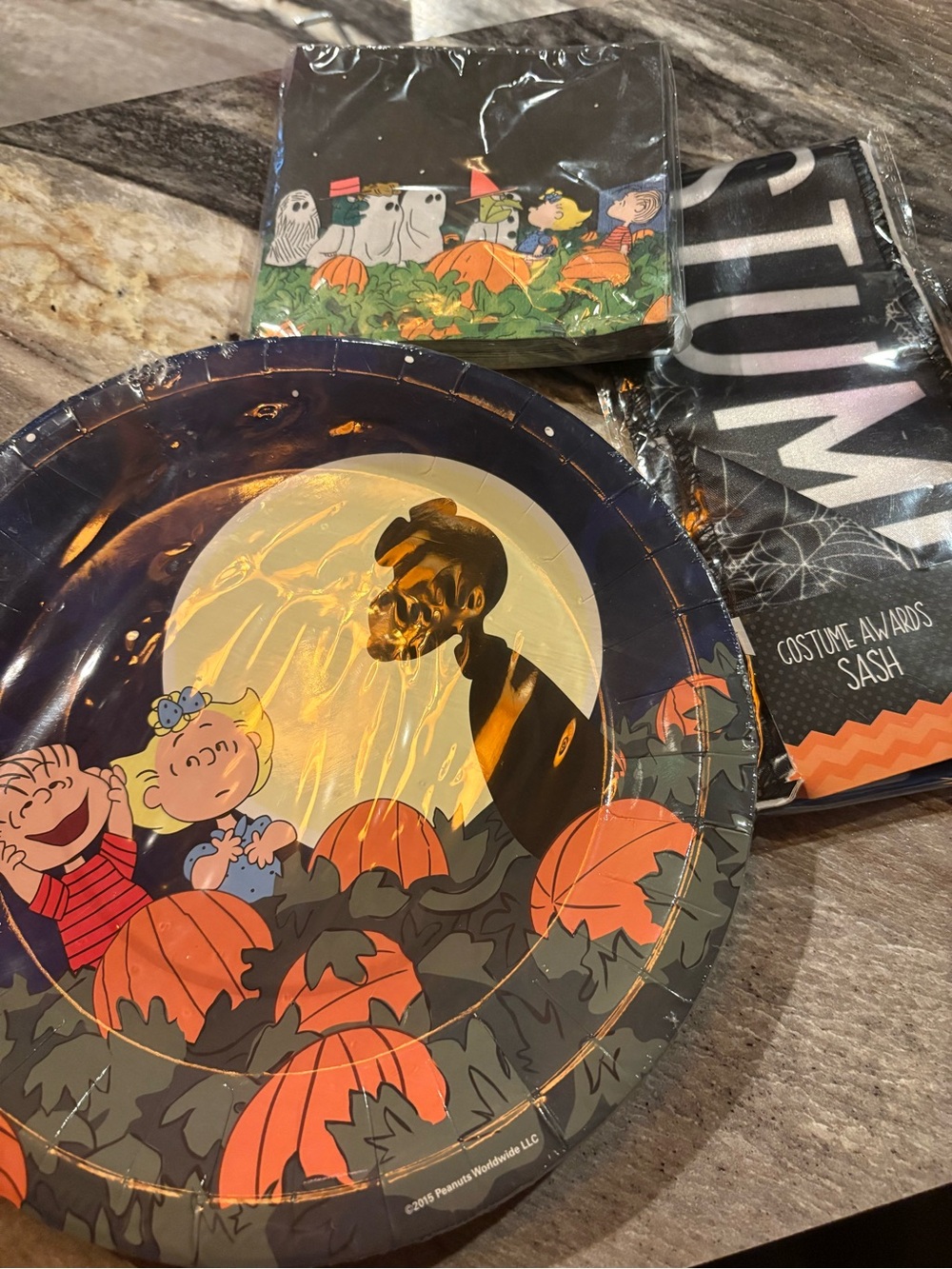 Peanuts Great Pumpkin Halloween Paper Plates & Napkins Set